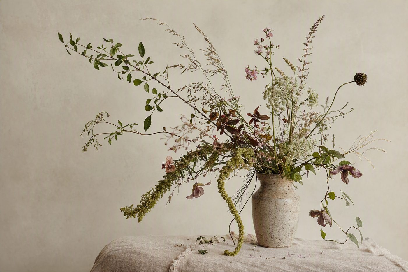 Le Sauvage: a wild, undone arrangement of grasses, branches and imperfect stems